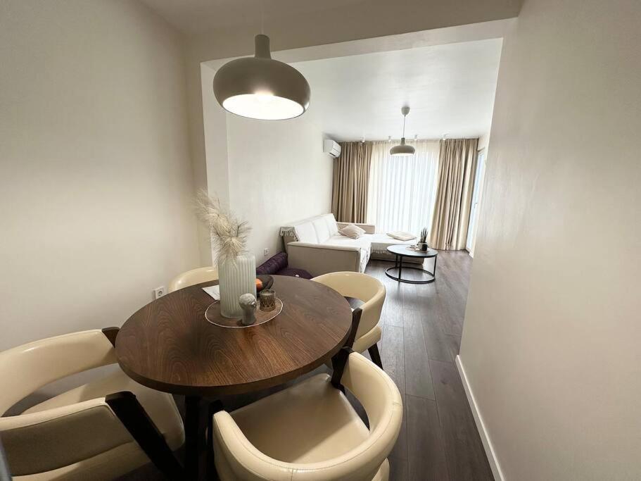 New Luxury Furnished Apartment - Beach, Varna Center & Fast Wi-Fi Exteriér fotografie