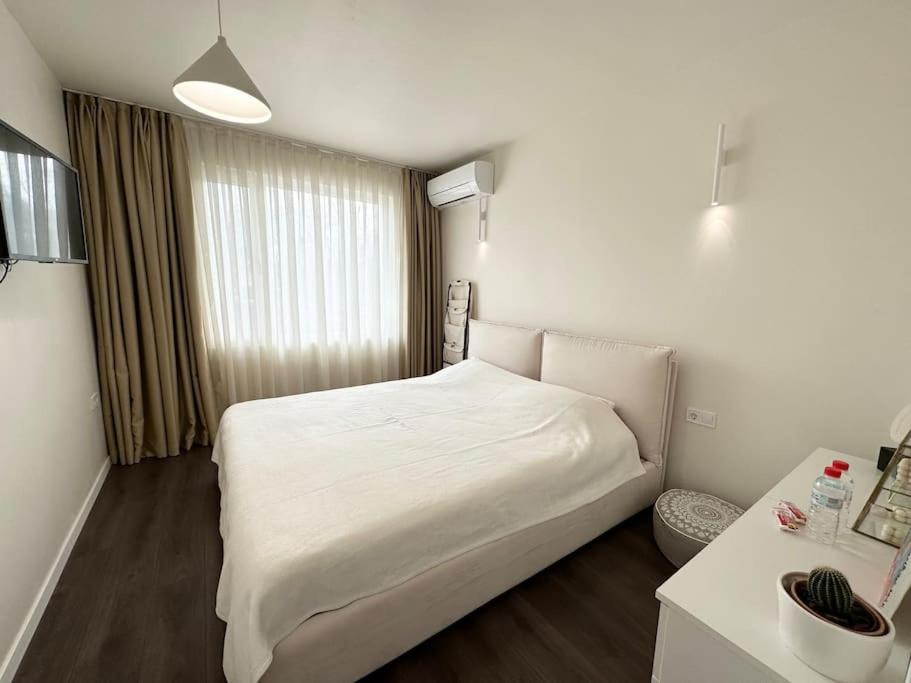New Luxury Furnished Apartment - Beach, Varna Center & Fast Wi-Fi Exteriér fotografie