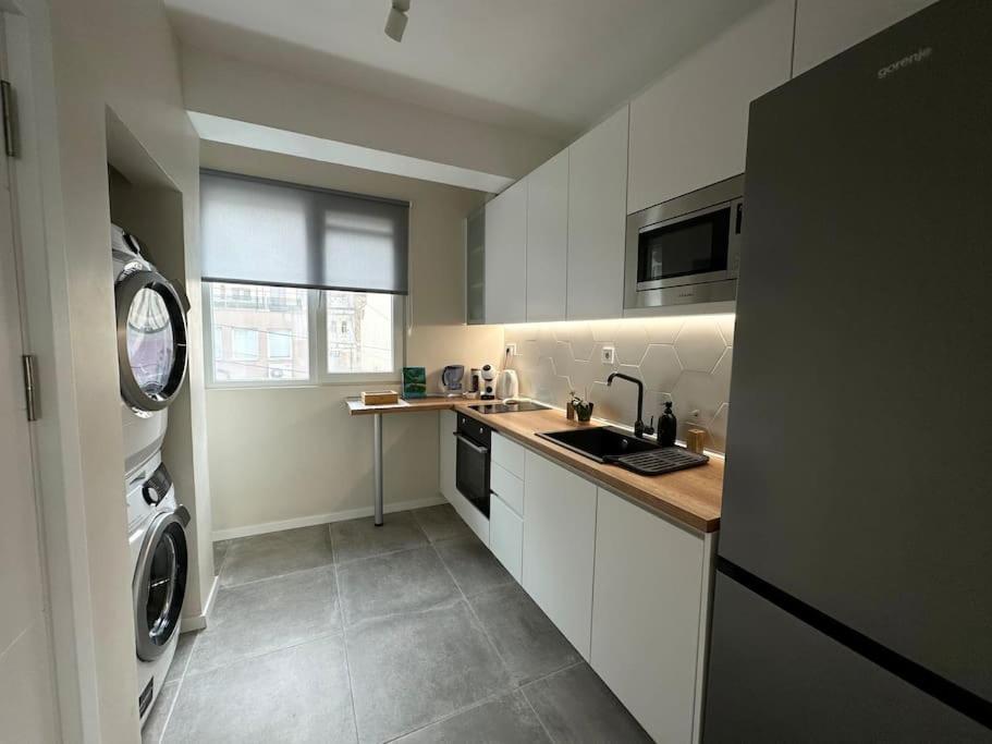 New Luxury Furnished Apartment - Beach, Varna Center & Fast Wi-Fi Exteriér fotografie
