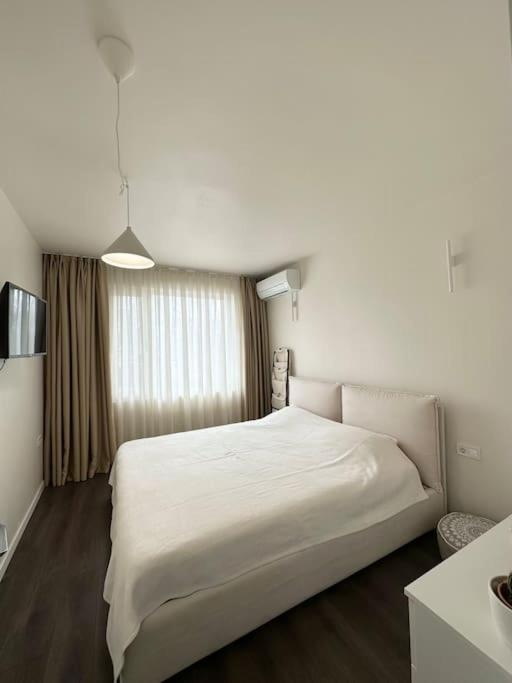 New Luxury Furnished Apartment - Beach, Varna Center & Fast Wi-Fi Exteriér fotografie