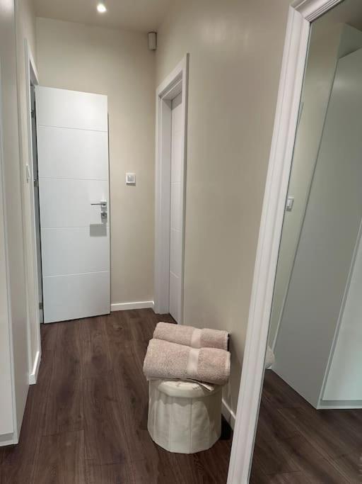 New Luxury Furnished Apartment - Beach, Varna Center & Fast Wi-Fi Exteriér fotografie